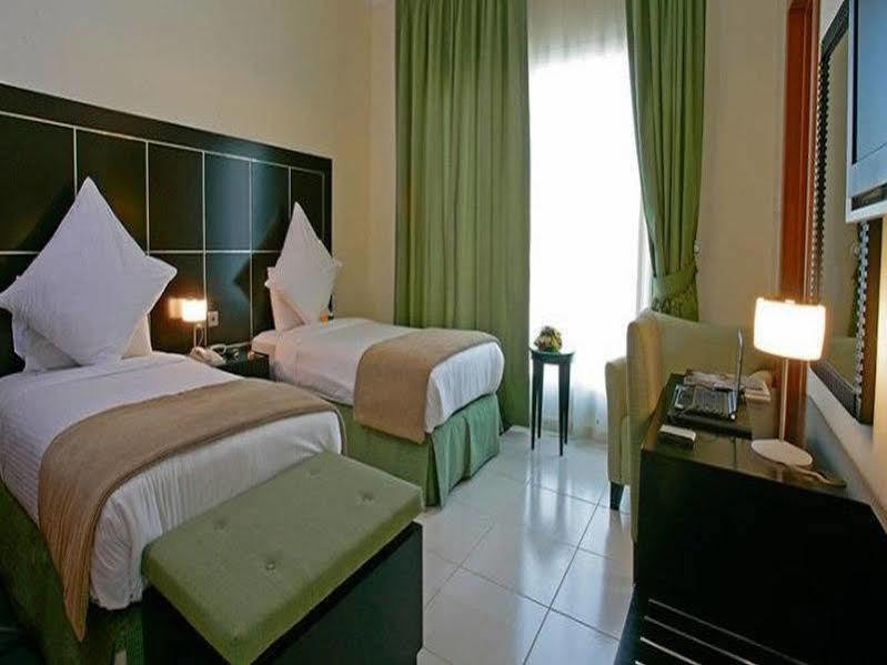Coral Boutique Villas Dubai Esterno foto